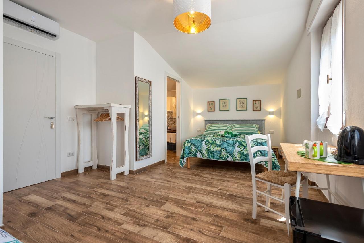 Dery Alghero Holiday Rooms Экстерьер фото