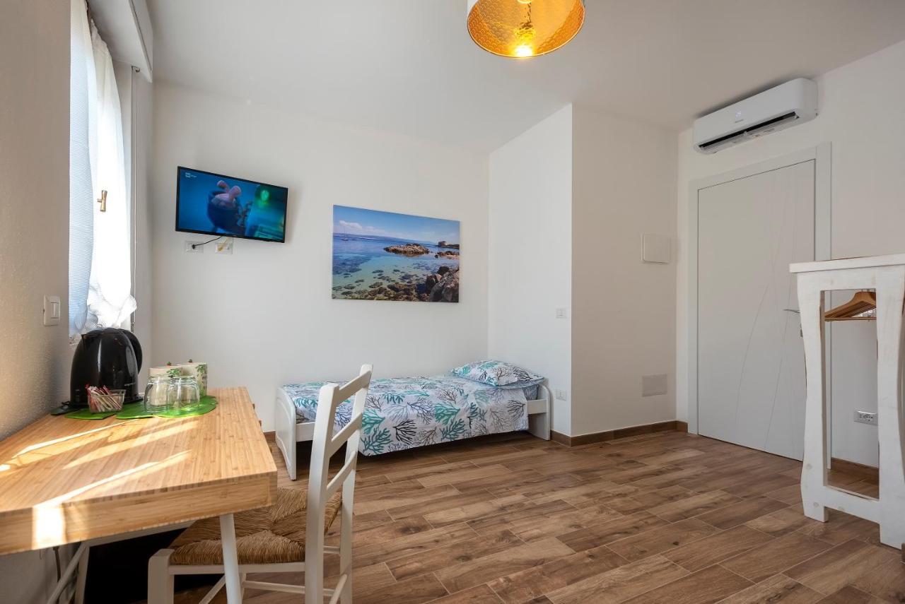 Dery Alghero Holiday Rooms Экстерьер фото