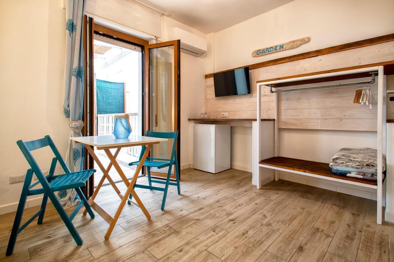 Dery Alghero Holiday Rooms Экстерьер фото